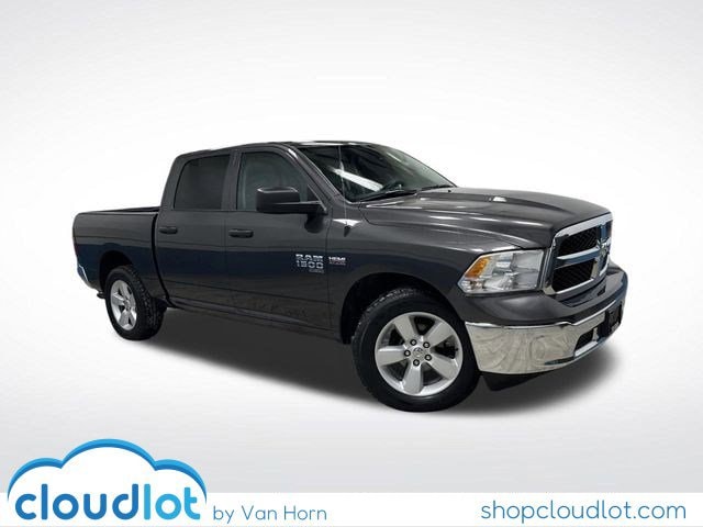 2023 RAM Ram 1500 Classic SLT's photo