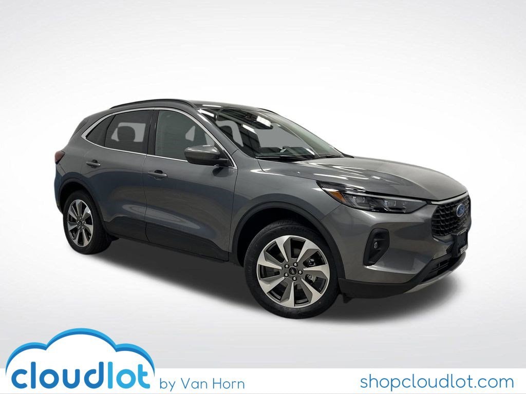 2025 Ford Escape Platinum's photo