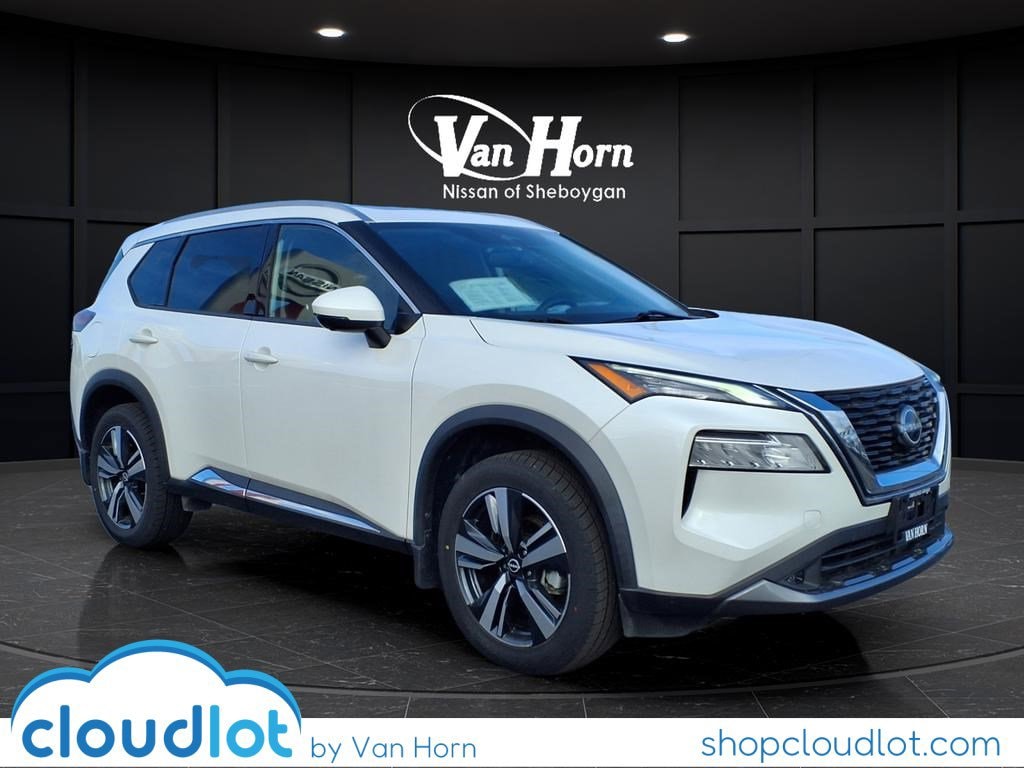2022 Nissan Rogue SL FWD's photo