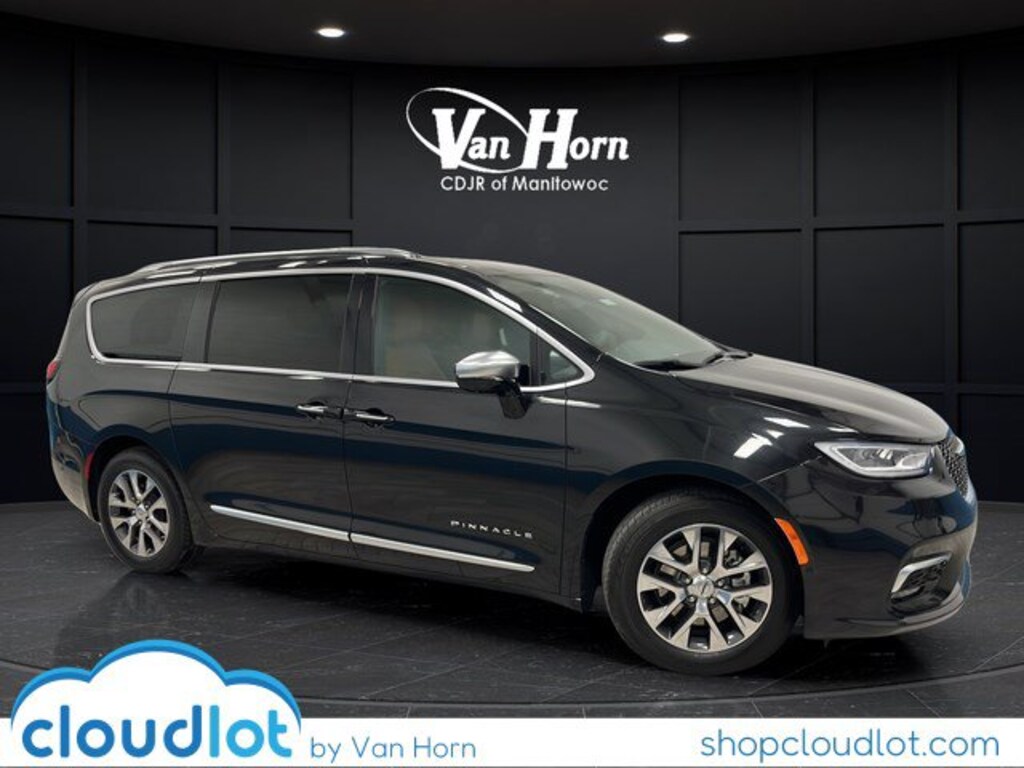 Used 2023 Chrysler Pacifica Hybrid Pinnacle Van Passenger Van
