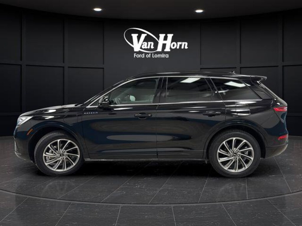 Used 2025 Lincoln Corsair Grand Touring SUV
