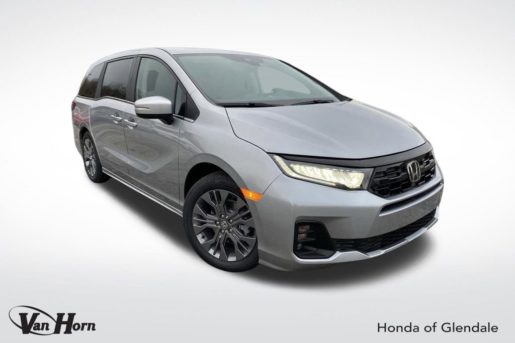 2026 Honda Odyssey Touring's photo
