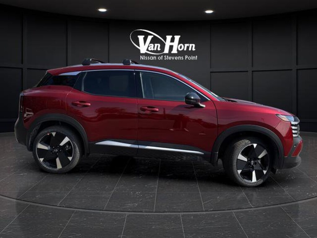 New 2026 Nissan Kicks SR SUV