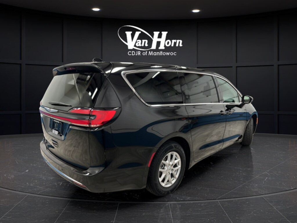 Used 2024 Chrysler Pacifica Touring L Van Passenger Van