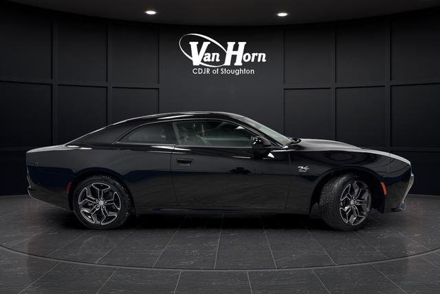 Used 2024 Dodge Charger Daytona R/T with VIN 2C3CDBCK6RR208658 for sale in Sheboygan, WI