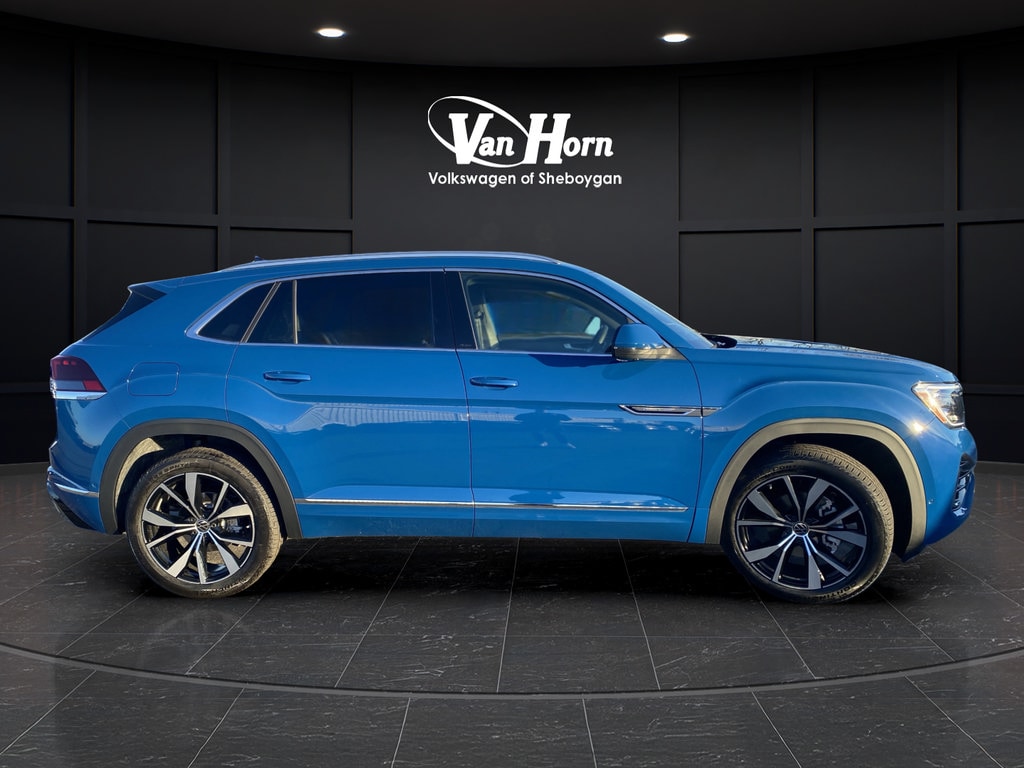 New 2026 Volkswagen Atlas Cross Sport 2.0T SEL Premium R-Line SUV