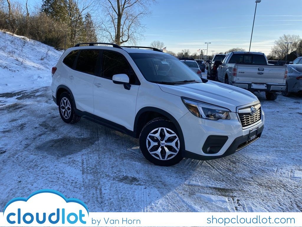 2021 Subaru Forester Premium's photo
