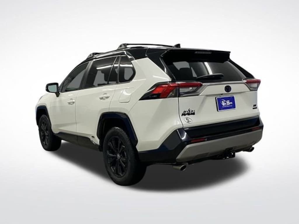 Used 2022 Toyota RAV4 Hybrid XSE SUV