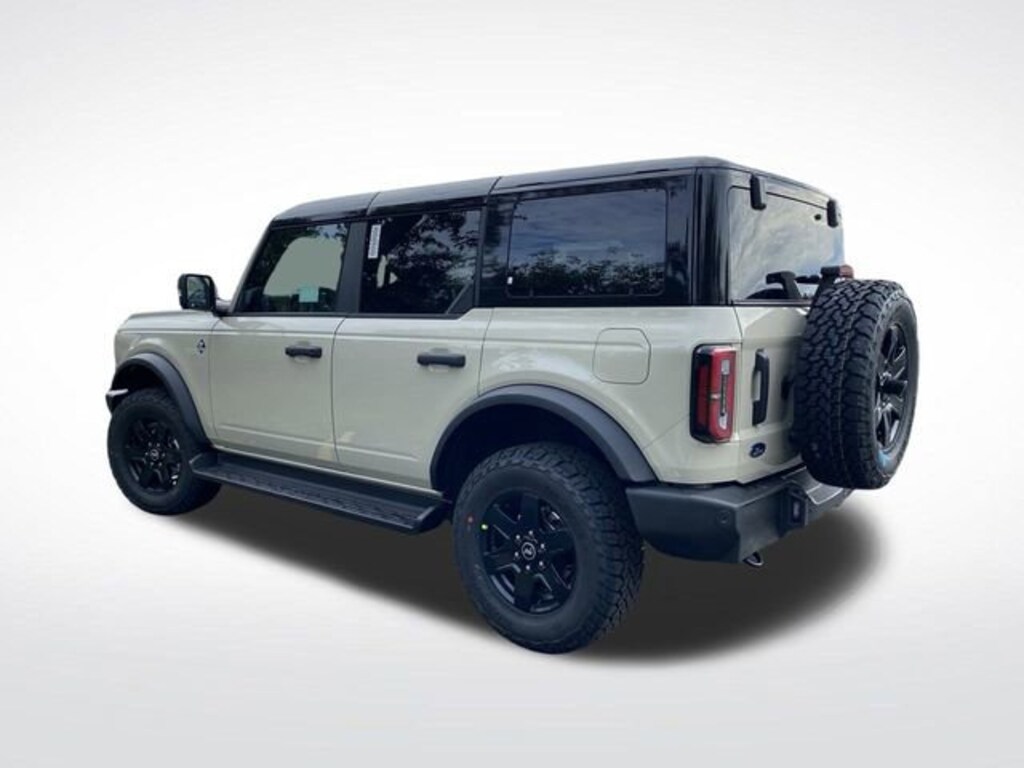 New 2025 Ford Bronco Outer Banks SUV