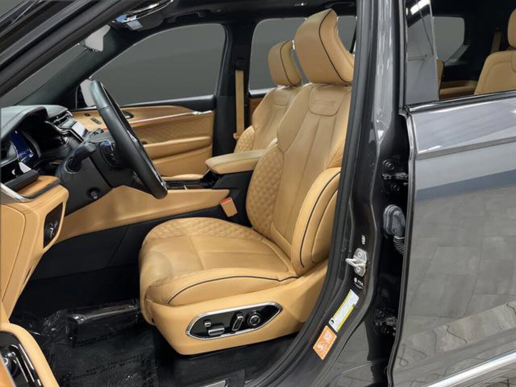 Used 2023 Jeep Grand Cherokee L Summit Reserve SUV