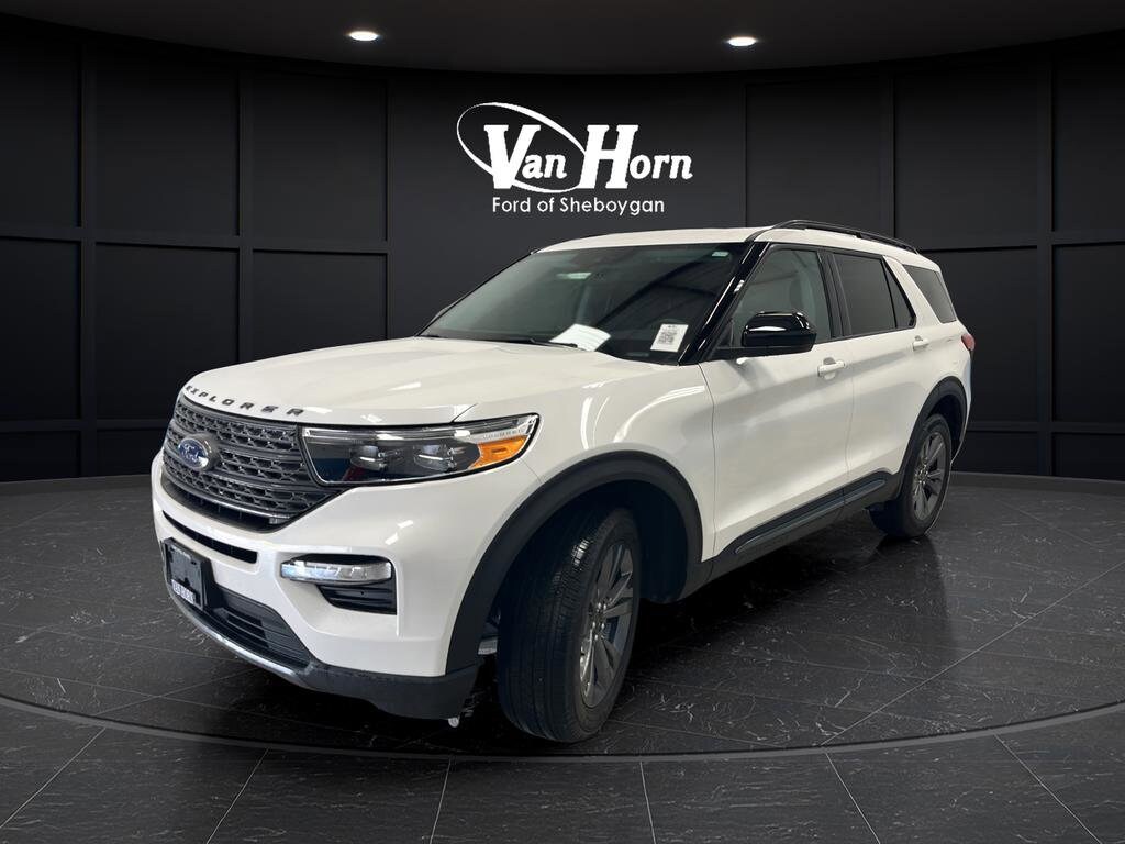 Used 2024 Ford Explorer XLT SUV