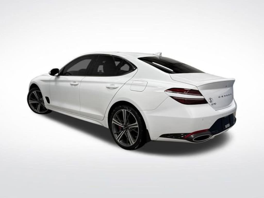 Used 2025 Genesis G70 2.5T Sedan