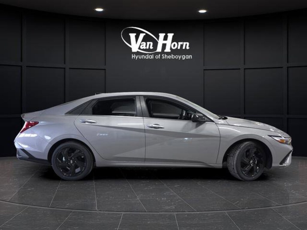 New 2026 Hyundai Elantra SEL Sport Premium Sedan