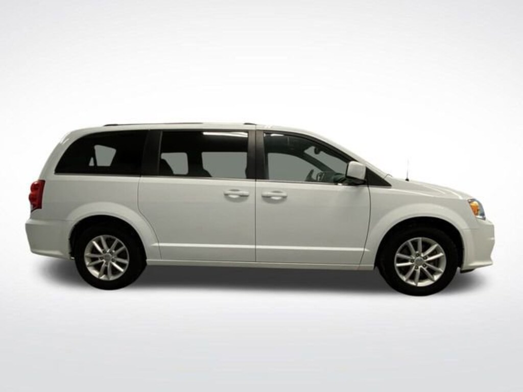 Used 2019 Dodge Grand Caravan SXT Van Passenger Van