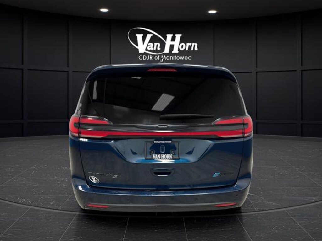 Used 2024 Chrysler Pacifica Hybrid S Appearance Pkg Van Passenger Van
