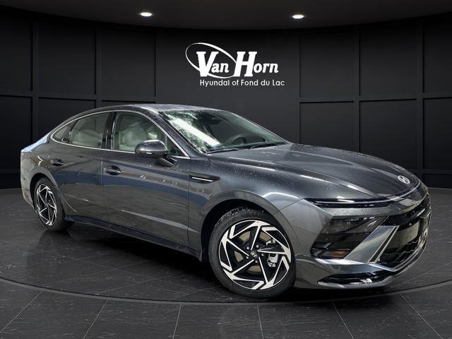 2026 Hyundai Sonata SEL AWD's photo
