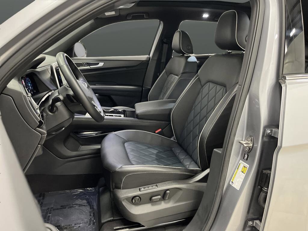 Used 2024 Volkswagen Atlas Cross Sport 2.0T SEL Premium R-Line SUV