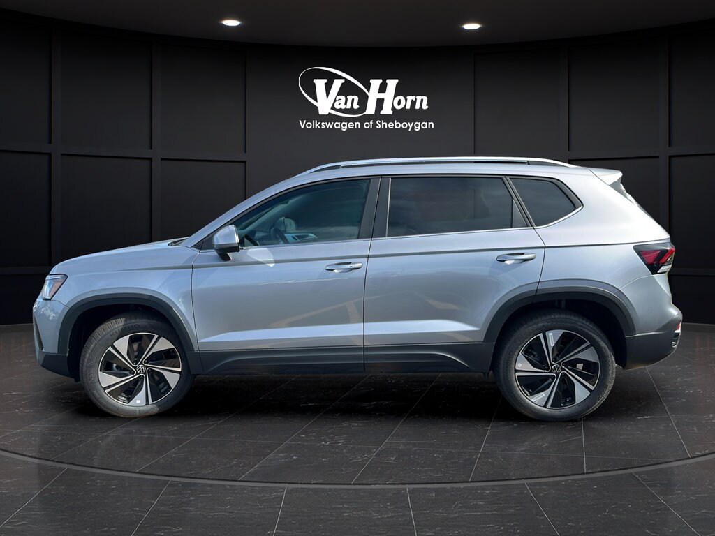 New 2026 Volkswagen Taos SE SUV