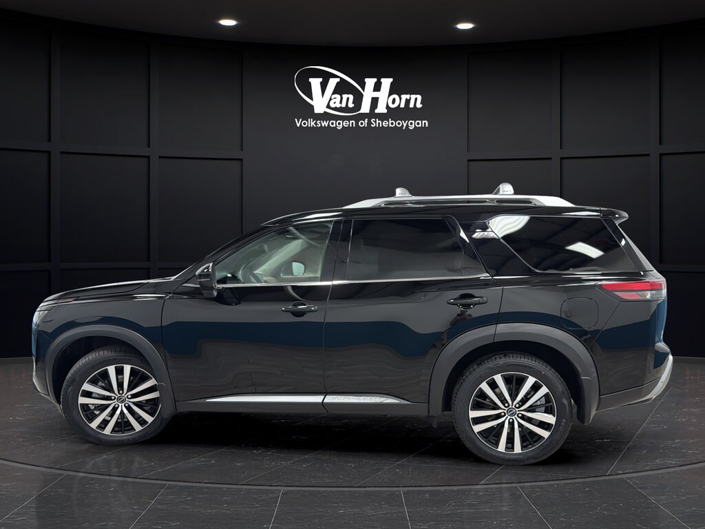 Used 2025 Nissan Pathfinder Platinum SUV