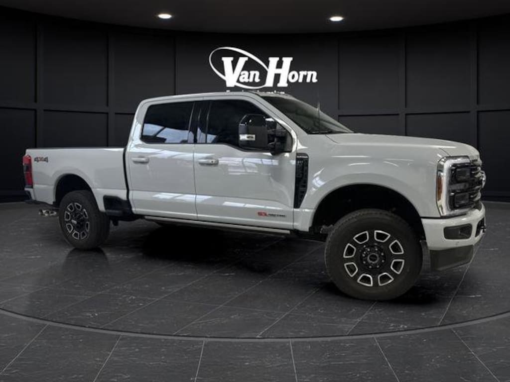 Used 2026 Ford Super Duty F-250 SRW Platinum Truck Crew Cab