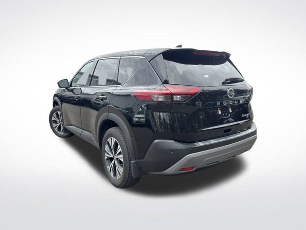 Used 2021 Nissan Rogue SV SUV