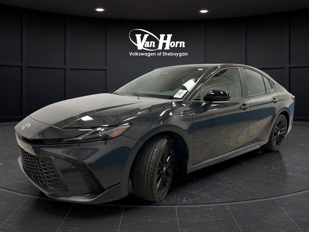 Used 2025 Toyota Camry SE Sedan