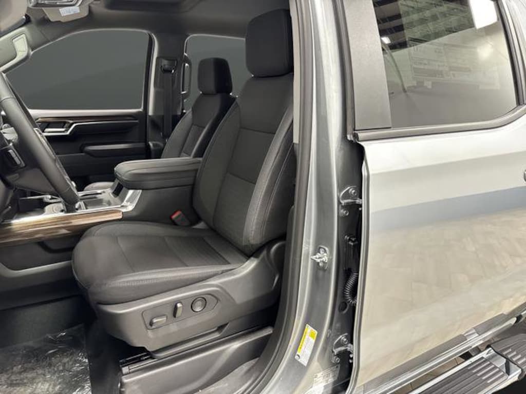 New 2026 Chevrolet Silverado 1500 LT Truck Crew Cab