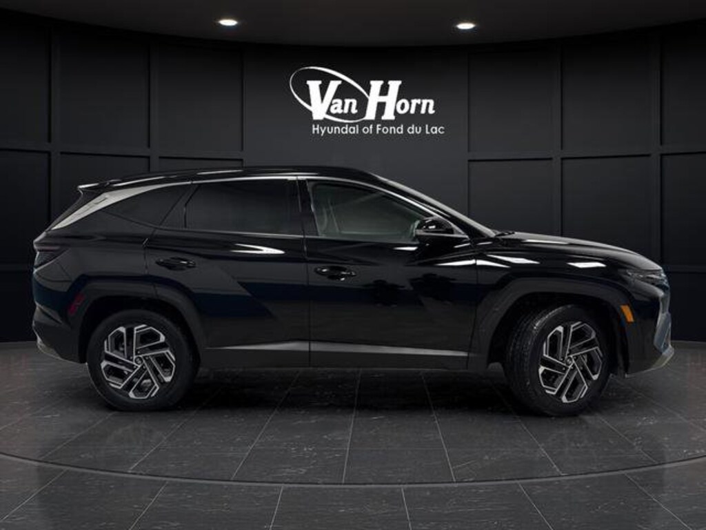 Used 2025 Hyundai Tucson Hybrid Limited SUV