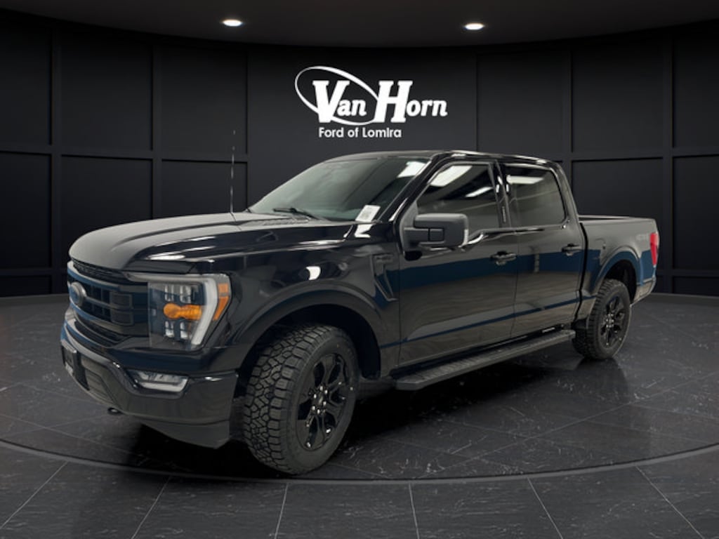 Used 2023 Ford F-150 XLT Truck SuperCrew Cab