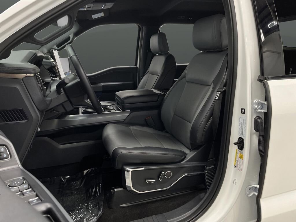 Used 2022 Ford F-150 Lightning LARIAT Truck SuperCrew Cab