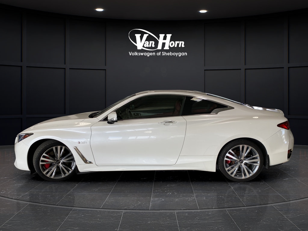 Used 2017 INFINITI Q60 Red Sport 400 Coupe
