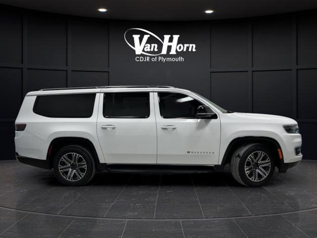 Used 2024 Jeep Wagoneer L SUV