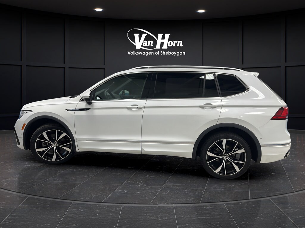 Used 2024 Volkswagen Tiguan SEL R-Line SUV