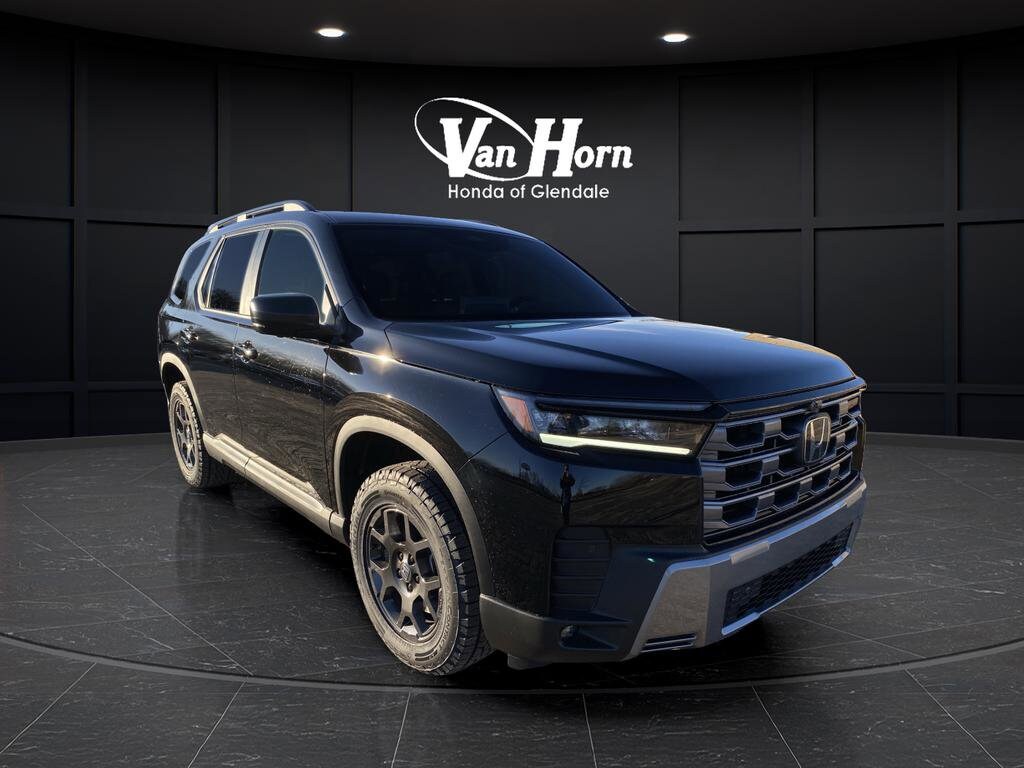New 2026 Honda Pilot TrailSport SUV