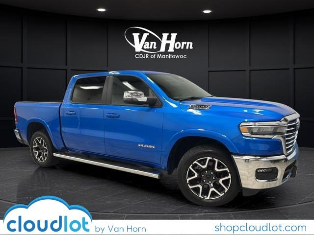 2025 RAM 1500 Laramie 4x4 Crew Cab 5'7's photo
