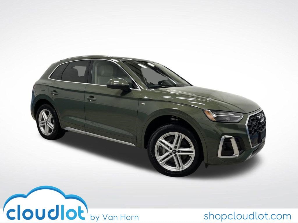 2024 Audi Q5 Premium Plus's photo