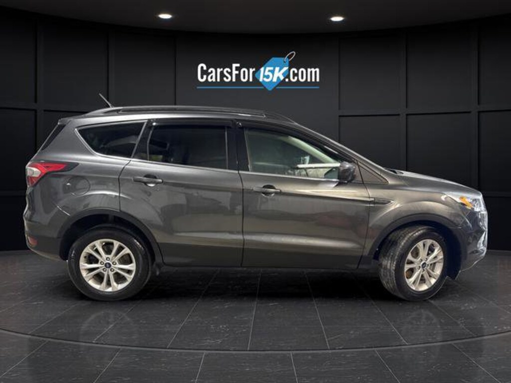 Used 2017 Ford Escape SE SUV