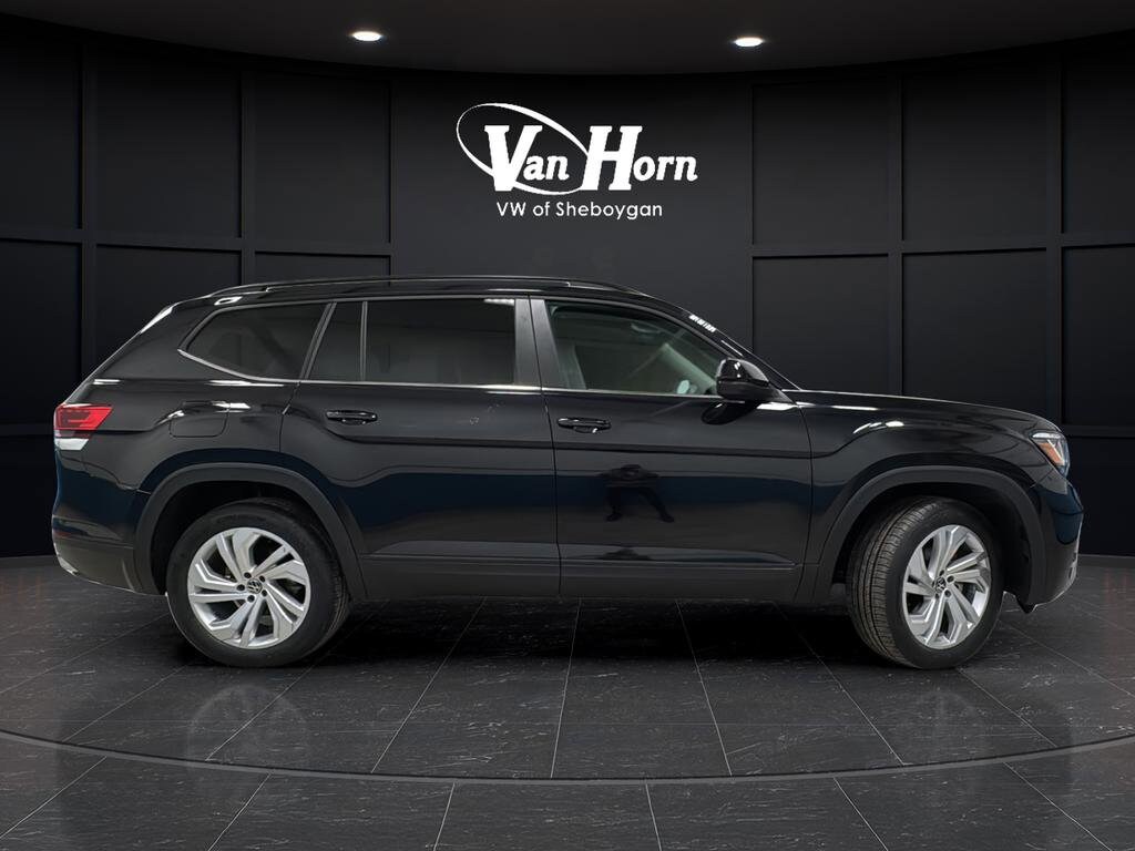 Used 2023 Volkswagen Atlas 3.6L V6 SE w/Technology SUV
