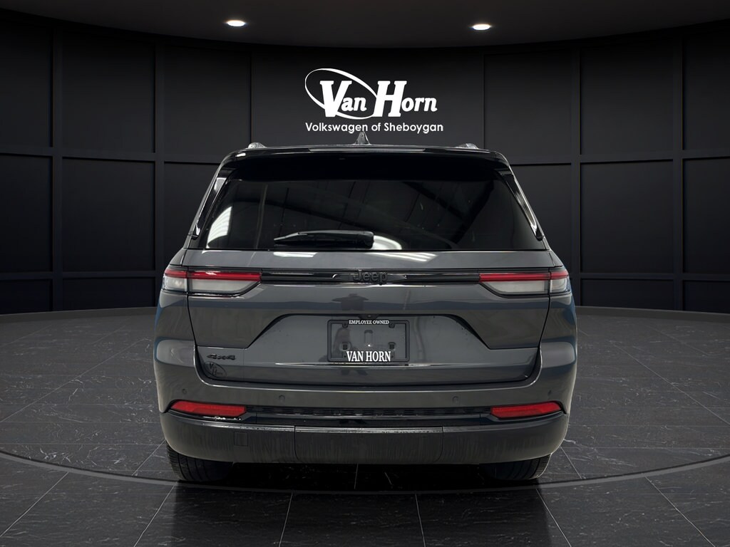 Used 2023 Jeep Grand Cherokee Altitude X SUV