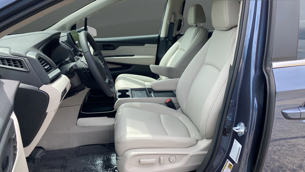 2026 Honda Odyssey EX-L - Photo 9