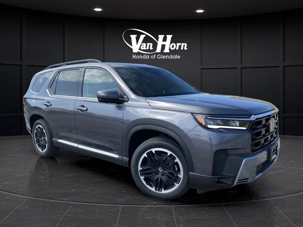 2026 Honda Pilot Touring AWD's photo