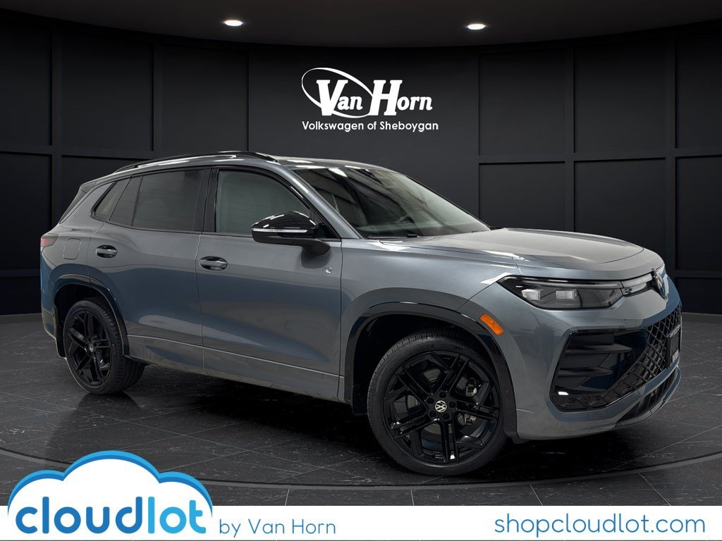 Used 2025 Volkswagen Tiguan SE R-Line Black SUV