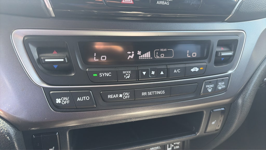 2023 Honda Passport EX-L - Photo 18