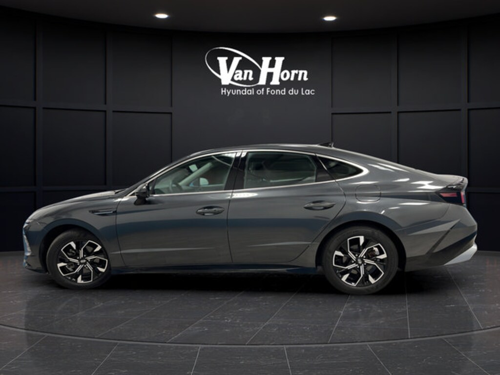 Used 2025 Hyundai Sonata SEL Sedan
