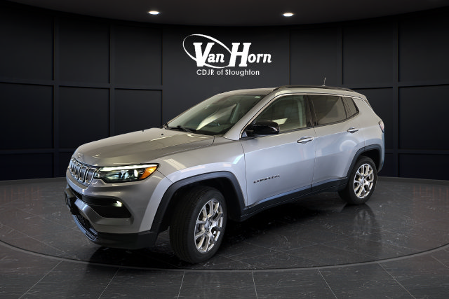 Used 2022 Jeep Compass Latitude Lux SUV
