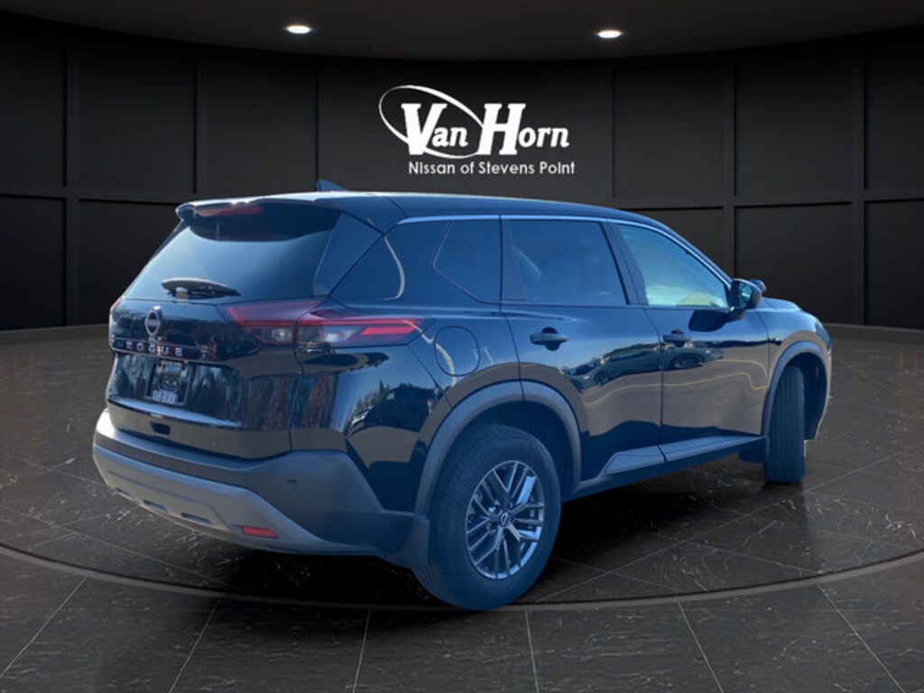 Used 2023 Nissan Rogue S SUV