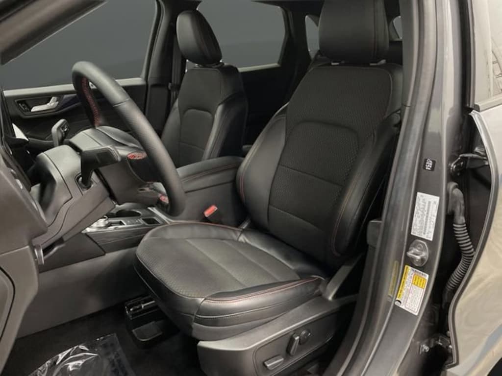 Used 2024 Ford Escape ST-Line Select SUV