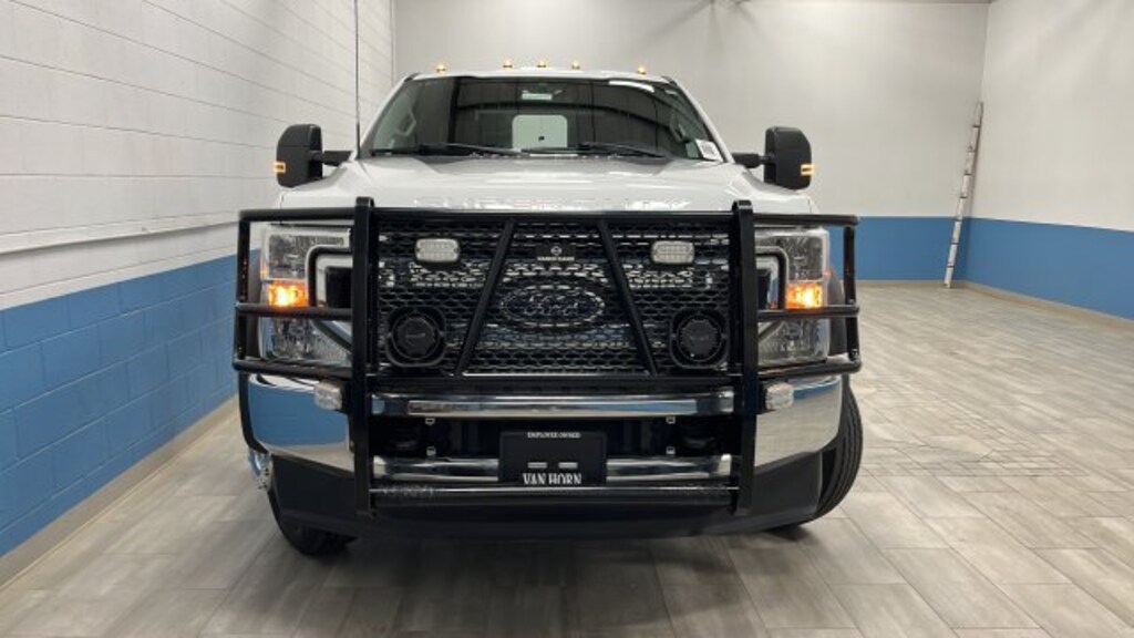 Used 2022 Ford Super Duty F-550 DRW XLT Truck Regular Cab
