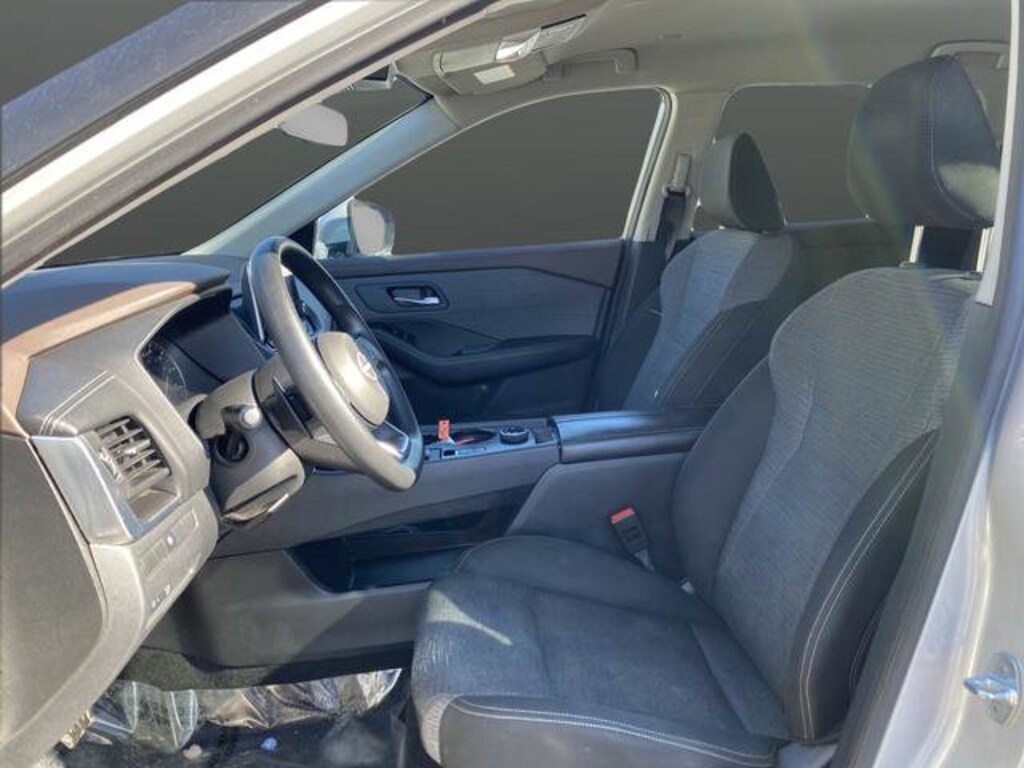 Used 2023 Nissan Rogue SV SUV