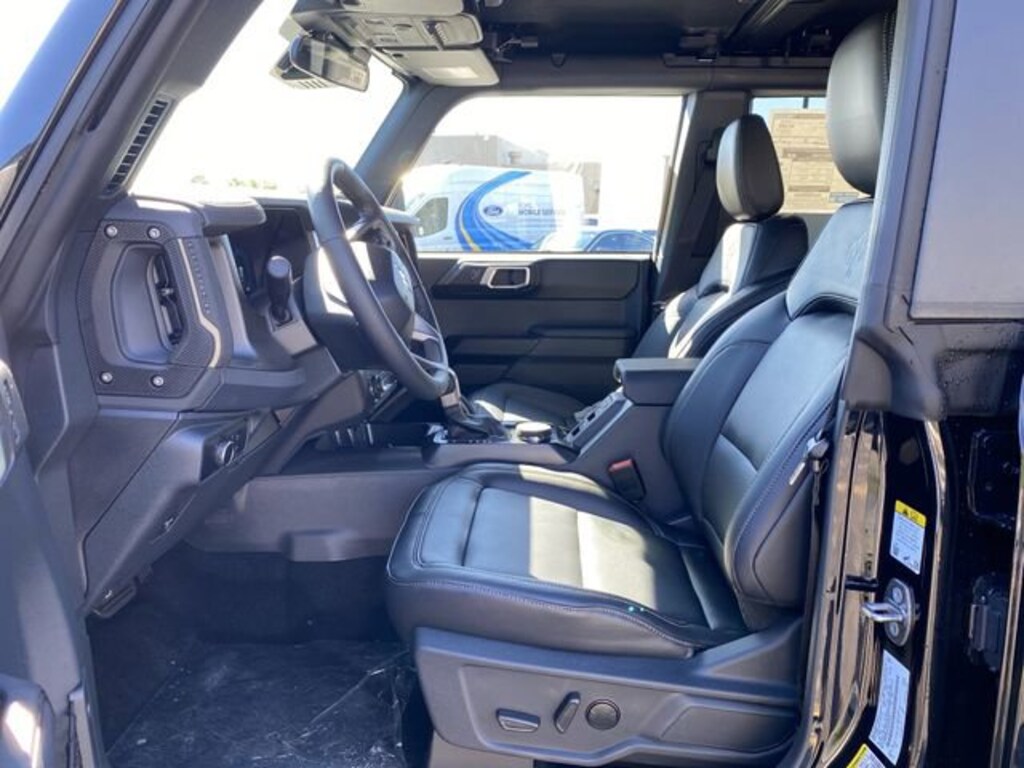 New 2025 Ford Bronco Badlands SUV